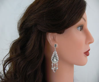 Vida Earrings from Say Bella